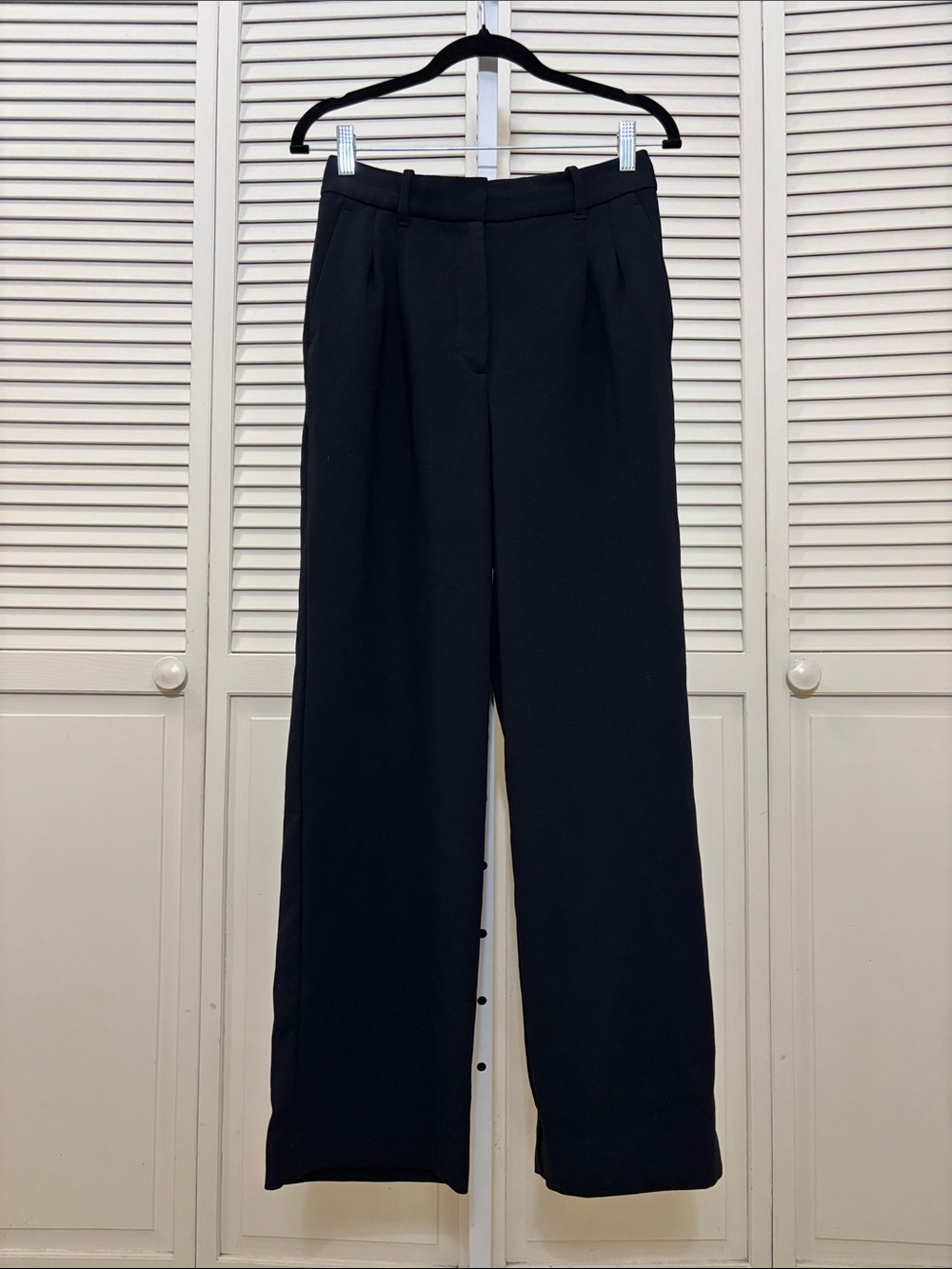 Aritzia Wilfred Effortless Pant Crepette Crepe High-Rise Wide-Leg Pants Size 4